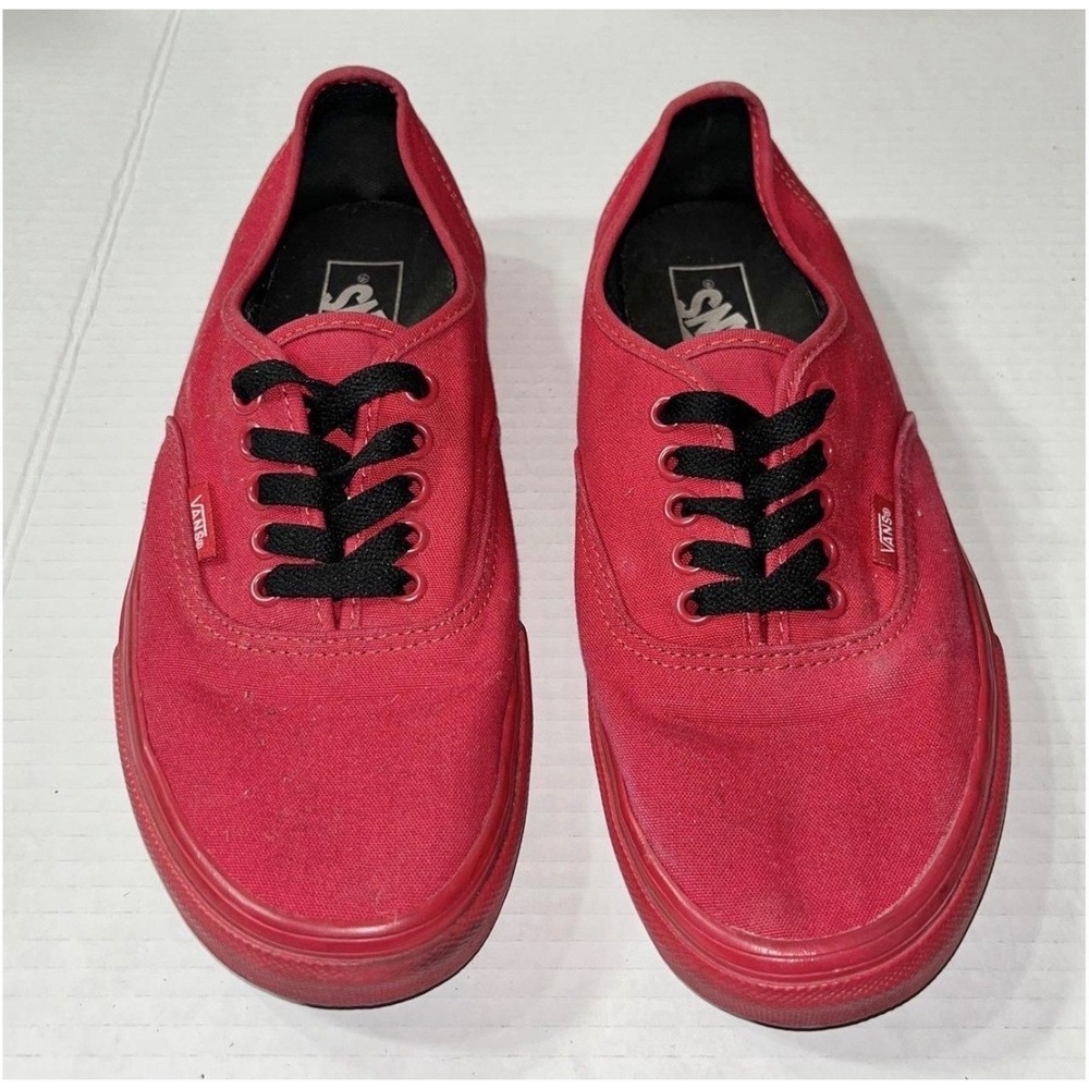 Vans Authentic Sneakers Mens 8 Womens 9.5 Red Monochromatic Canvas Skate Shoes